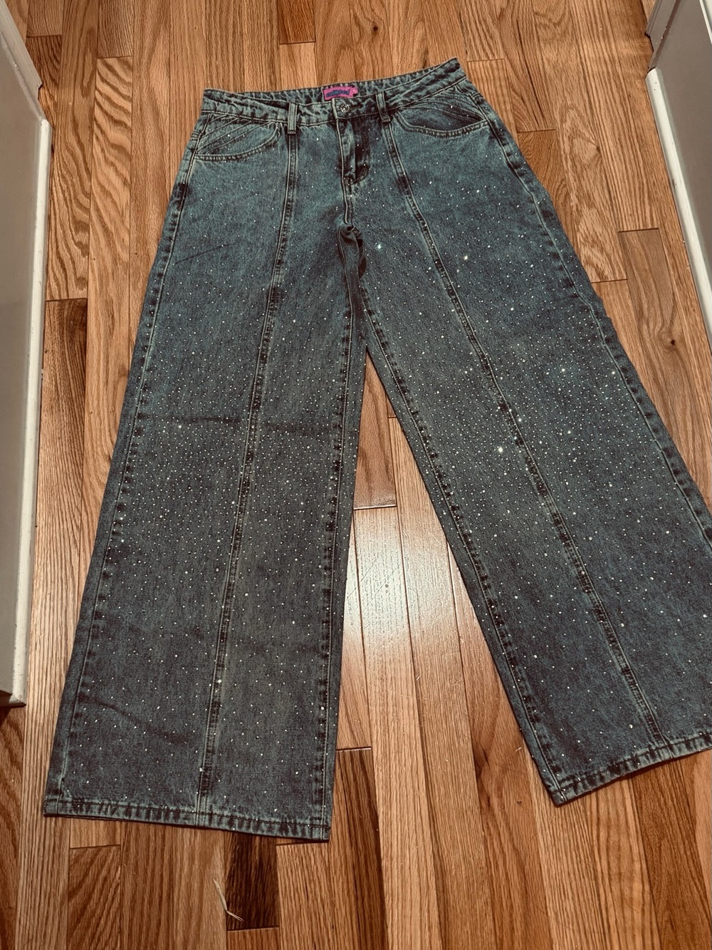 Edikted blueWide-Leg Jeans with Subtle Speckle